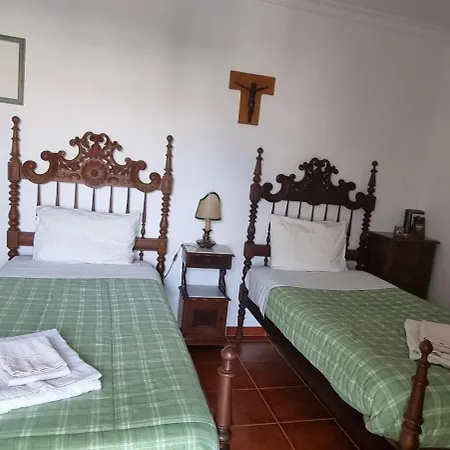 Courtesy At Foz Daire *