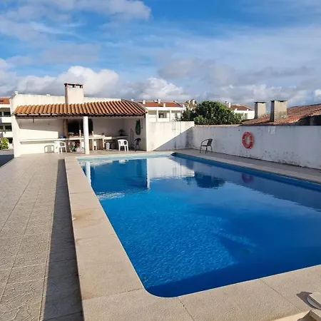 Courtesy At Foz Daire